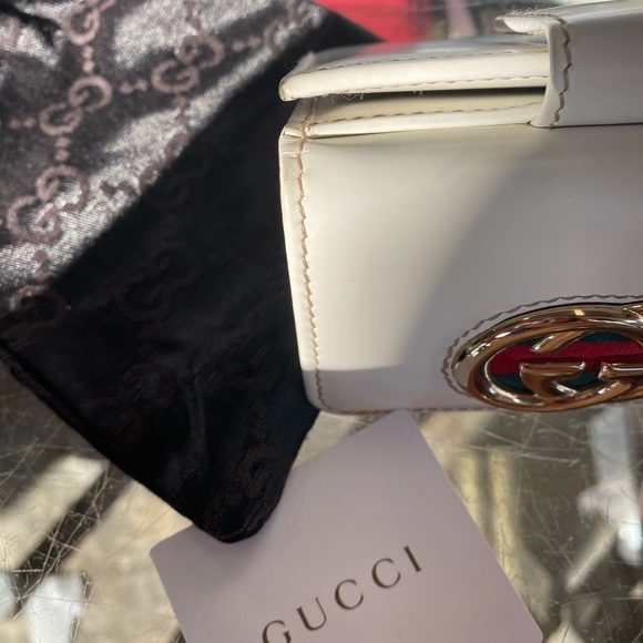 “Gucci”❤️Authentic leather wallet NWT